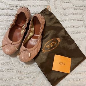 TOD’S Ballerina Flats - dusty pink